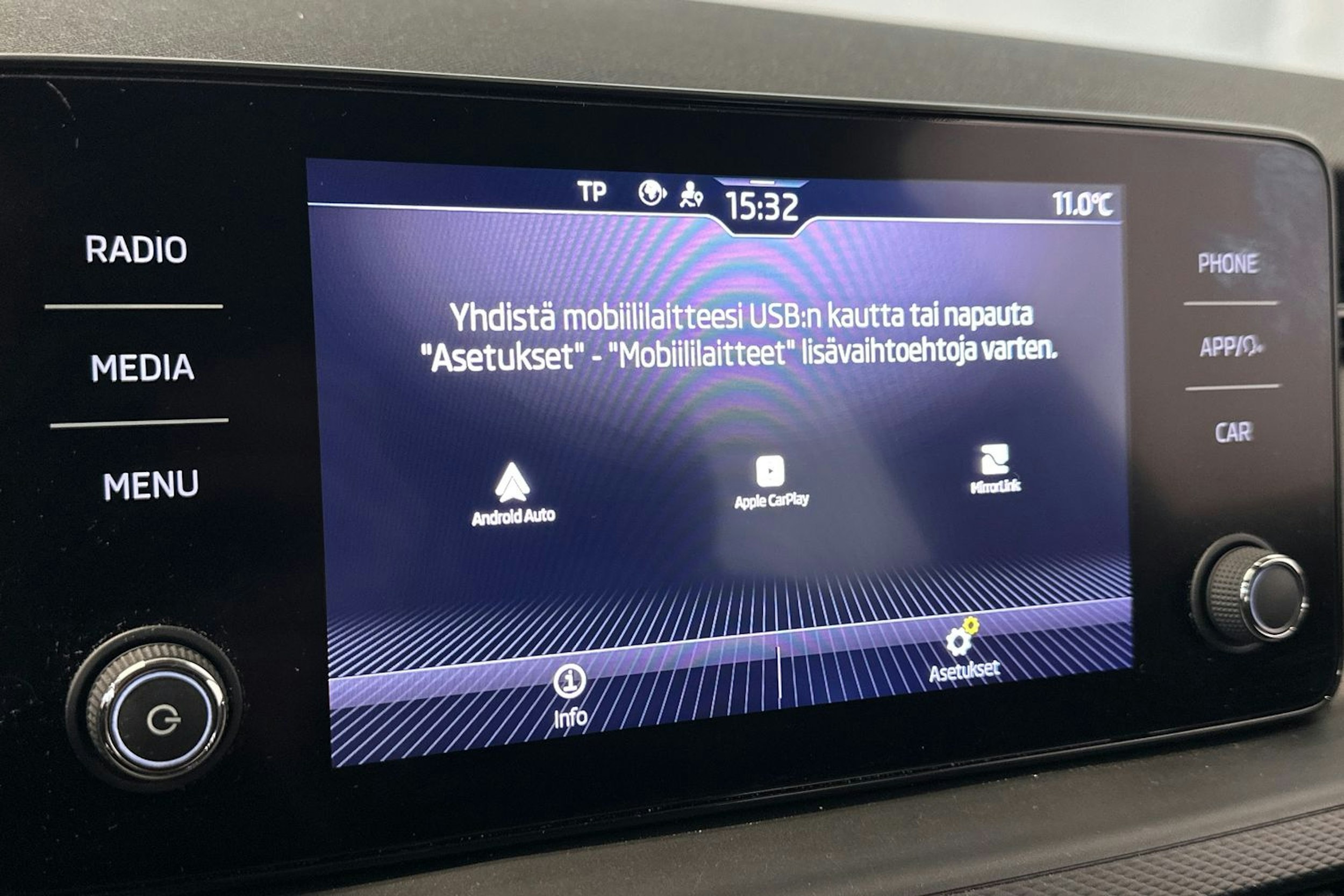 sininen Skoda Kamiq 2023 kuva 21.