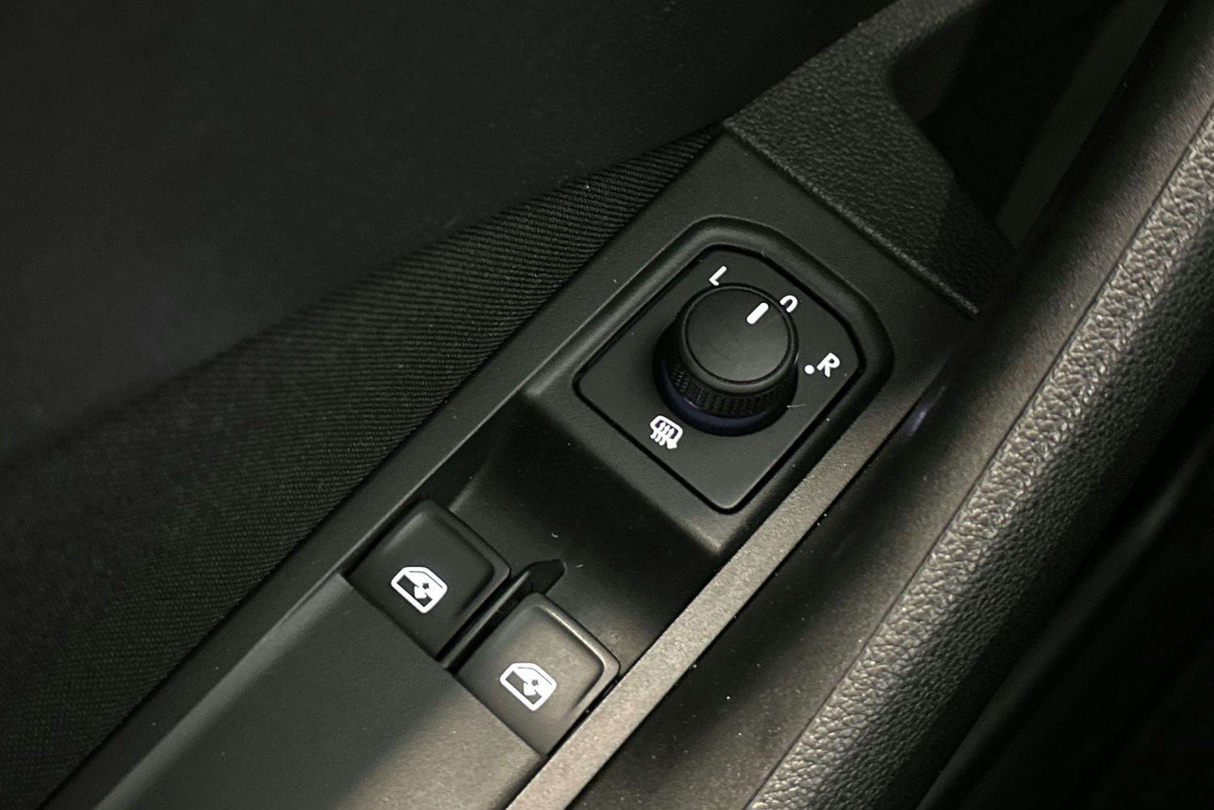 sininen Skoda Kamiq 2023 kuva 32.