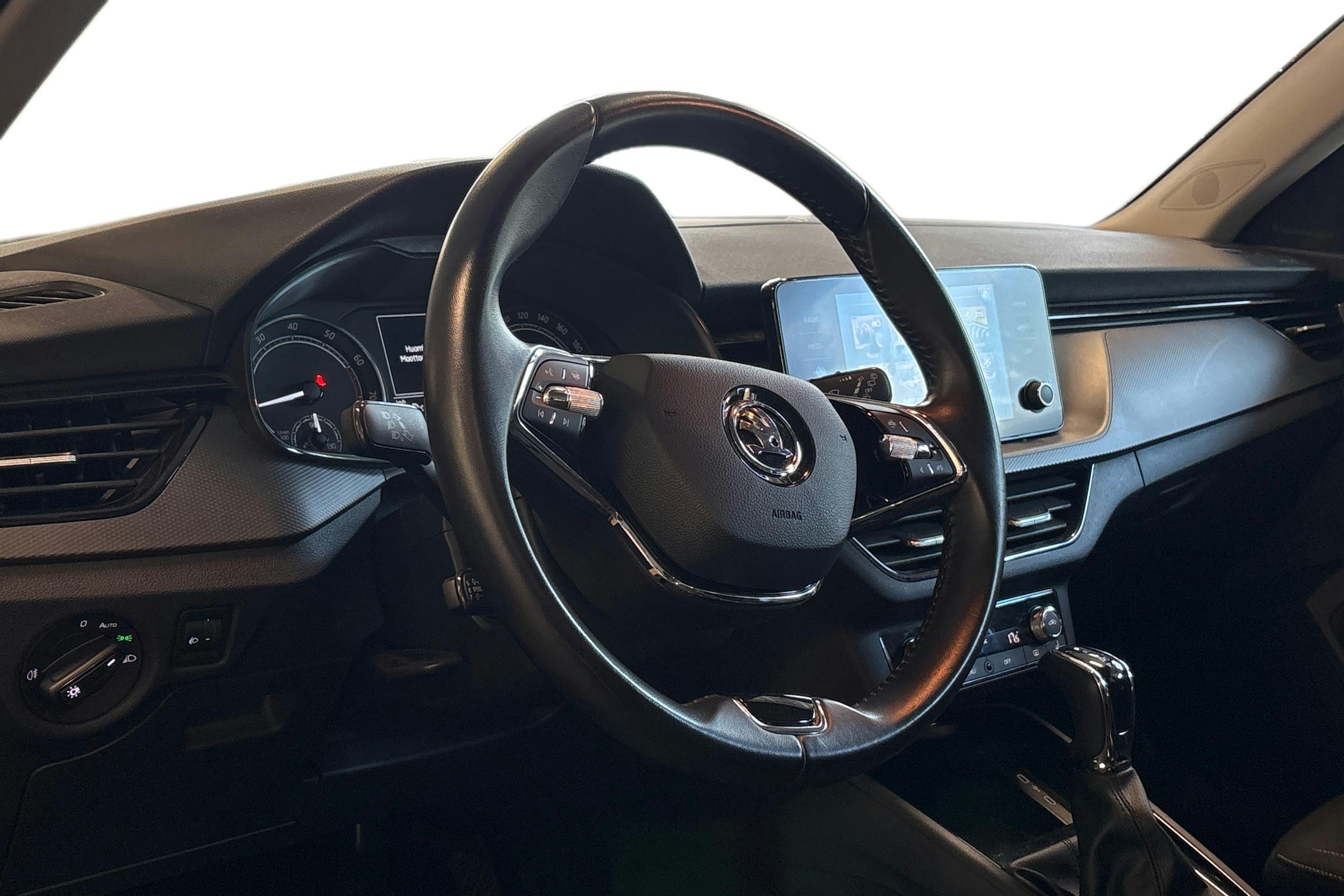 sininen Skoda Kamiq 2023 kuva 3.