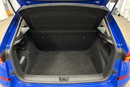 sininen Skoda Kamiq 2023 kuva 14.