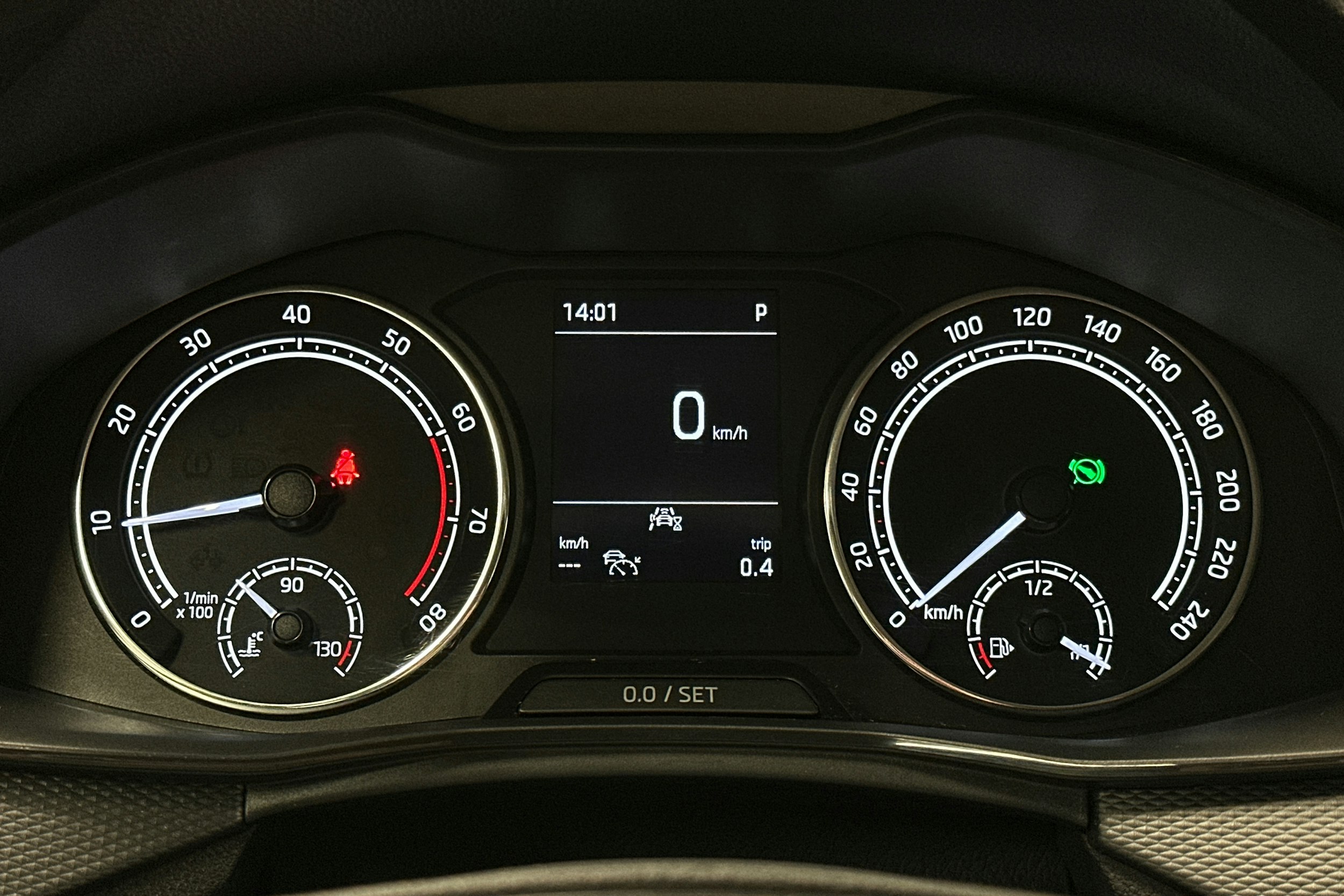 sininen Skoda Kamiq 2023 kuva 20.