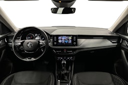 harmaa Skoda Kamiq 2023 kuva 9.