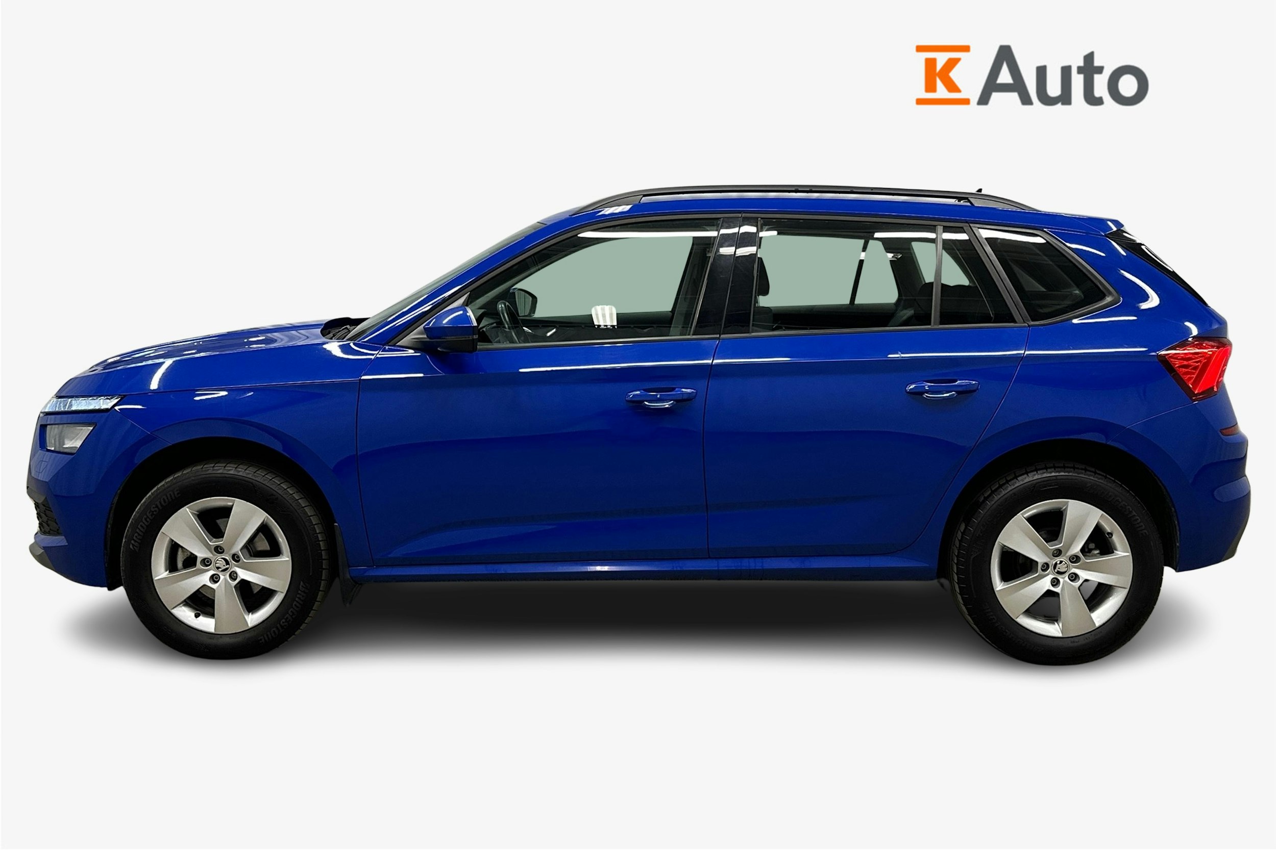 sininen Skoda Kamiq 2023 kuva 6.