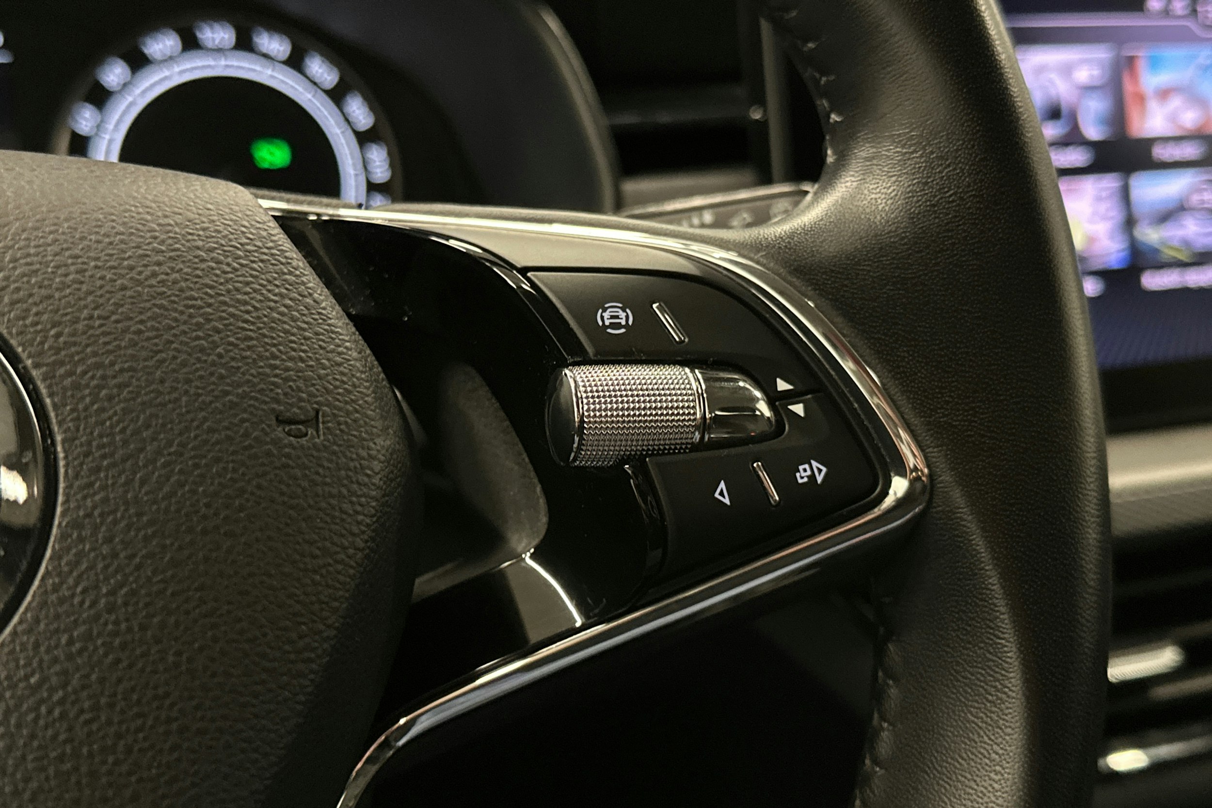 sininen Skoda Kamiq 2023 kuva 19.