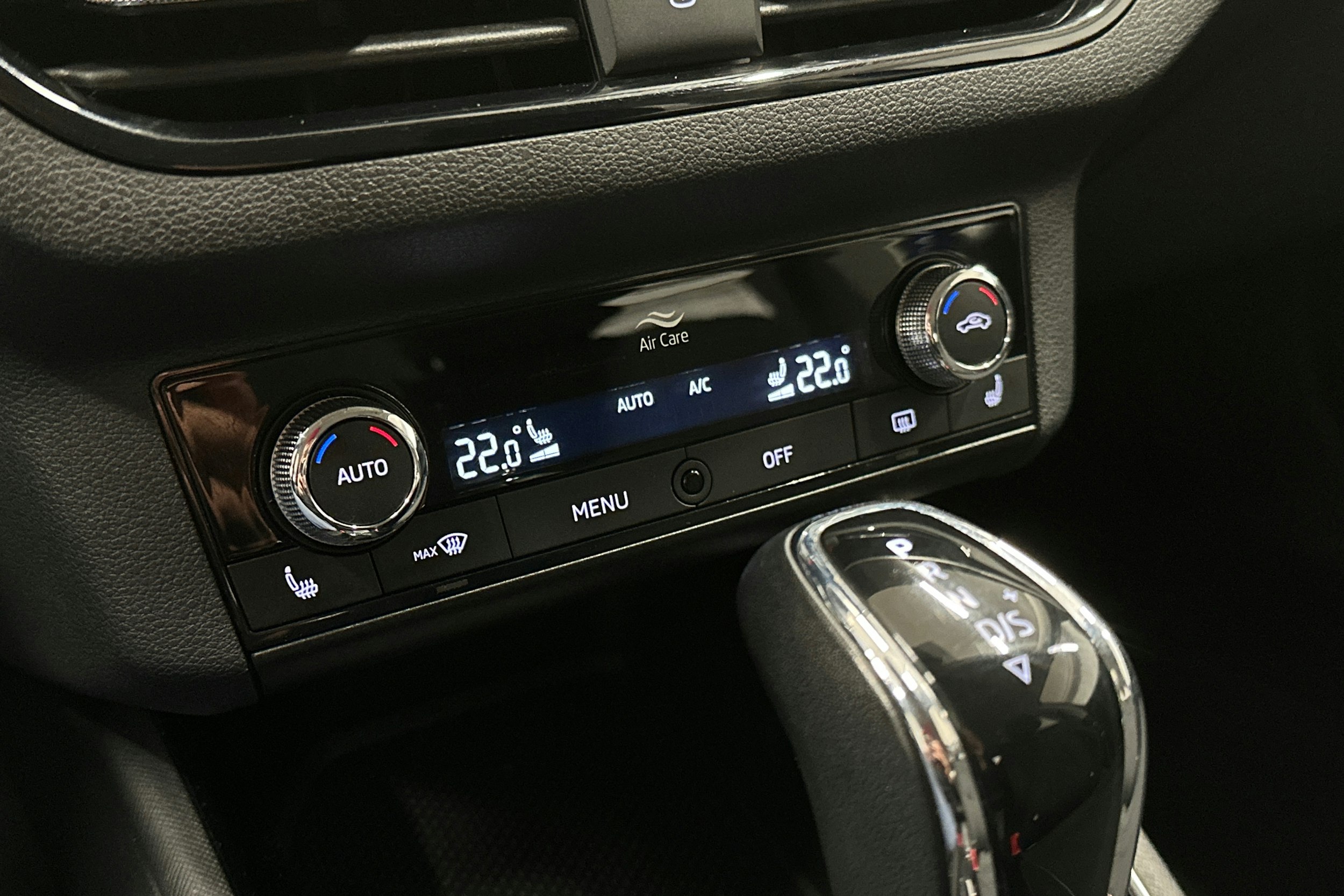 sininen Skoda Kamiq 2023 kuva 20.