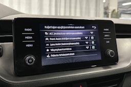 sininen Skoda Kamiq 2023 kuva 22.