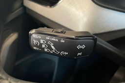 harmaa Skoda Kamiq 2023 kuva 15.