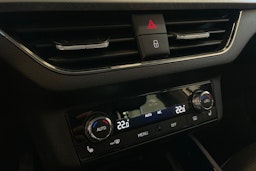harmaa Skoda Kamiq 2023 kuva 21.