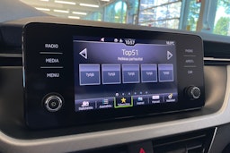 harmaa Skoda Kamiq 2023 kuva 22.