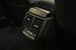 harmaa Skoda Kamiq 2023 kuva 29.