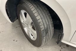 Valkoinen Skoda Kamiq 2023 kuva 13.