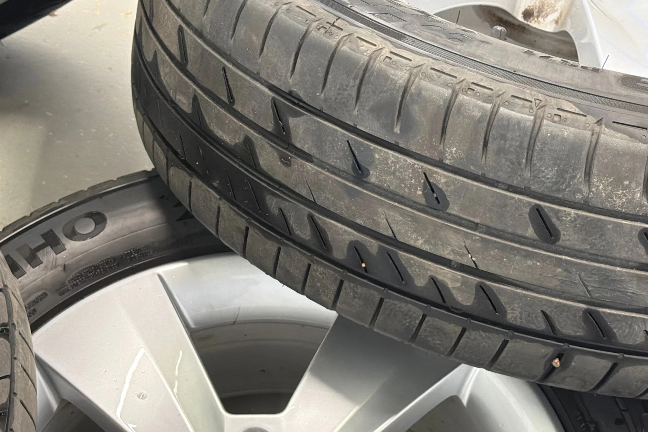 sininen Skoda Kamiq 2023 kuva 22.