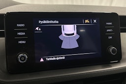 harmaa Skoda Kamiq 2023 kuva 23.