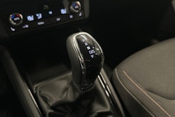 harmaa Skoda Kamiq 2023 kuva 25.