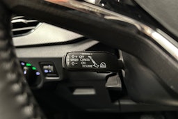 harmaa Skoda Kamiq 2023 kuva 13.