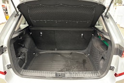 harmaa Skoda Kamiq 2023 kuva 22.