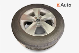 valkoinen Skoda Kamiq 2023 kuva 12.