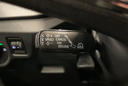 valkoinen Skoda Kamiq 2023 kuva 22.