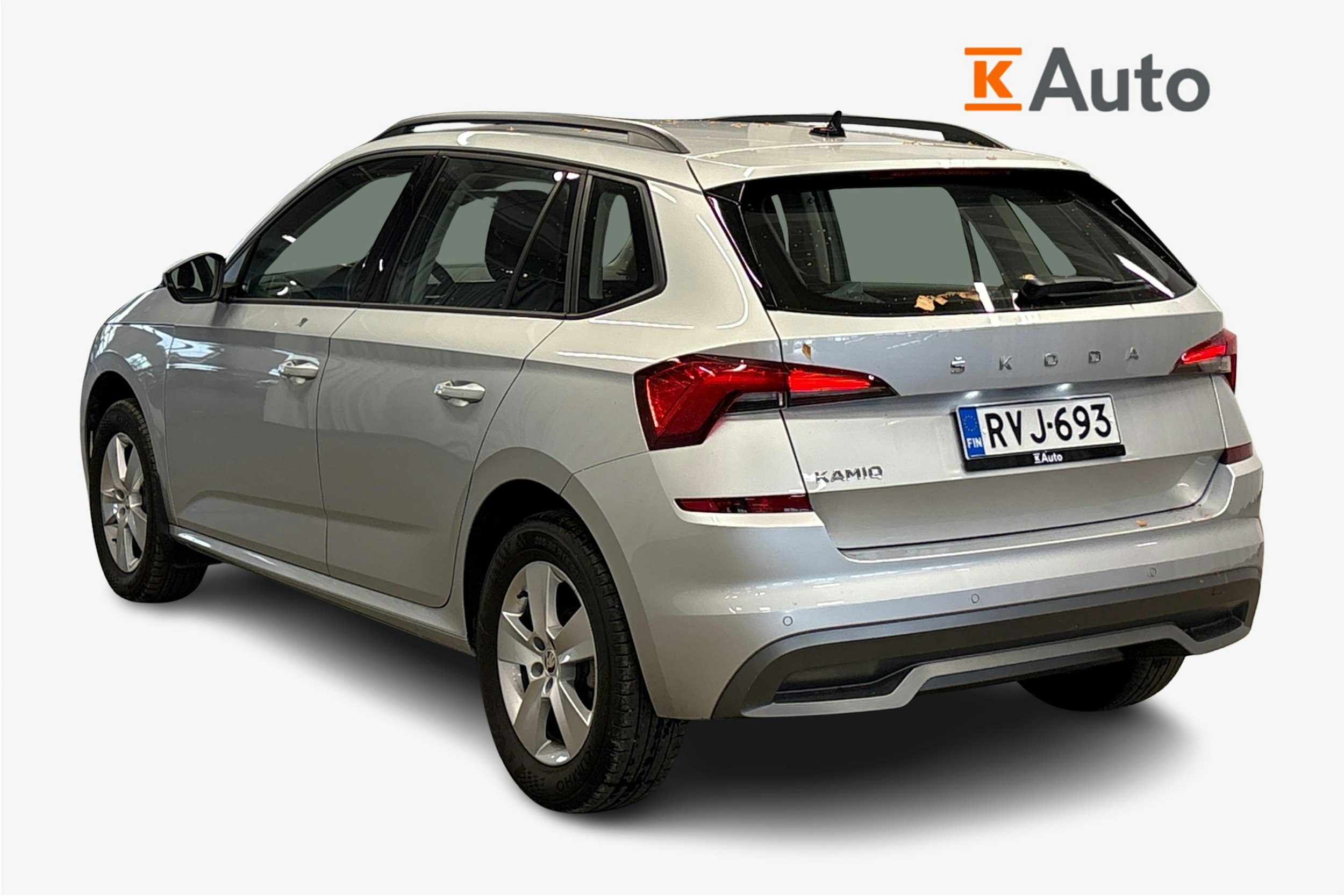 harmaa Skoda Kamiq 2023 kuva 2.