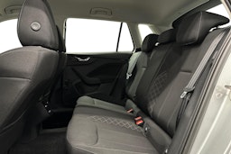 harmaa Skoda Kamiq 2023 kuva 10.