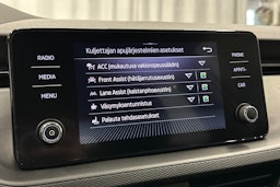 harmaa Skoda Kamiq 2023 kuva 22.