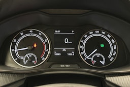harmaa Skoda Kamiq 2023 kuva 20.