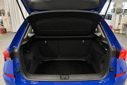 sininen Skoda Kamiq 2023 kuva 15.