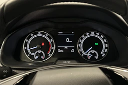sininen Skoda Kamiq 2023 kuva 21.