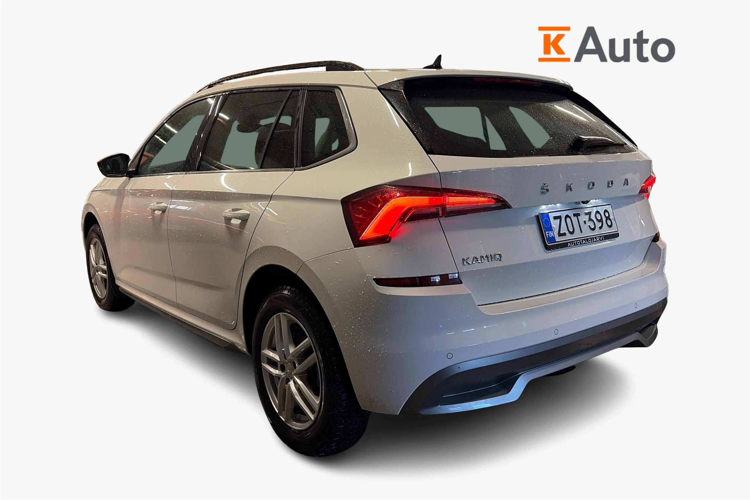valkoinen Skoda Kamiq 2023 kuva 2.
