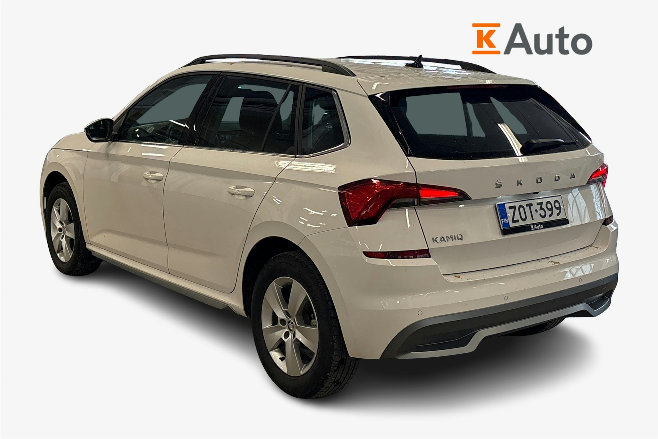 valkoinen Skoda Kamiq 2023 kuva 2.