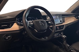 valkoinen Skoda Kamiq 2023 kuva 3.