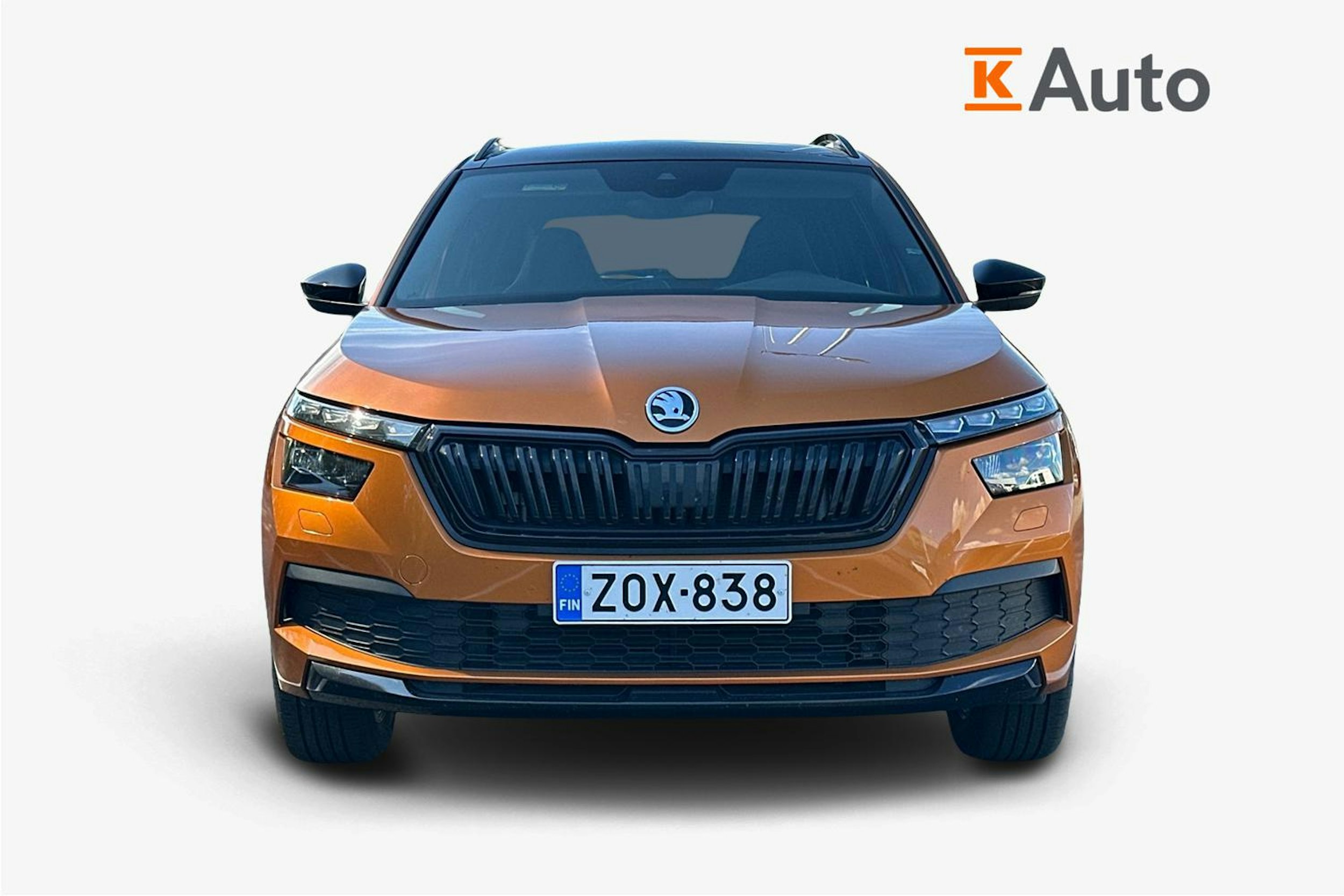 oranssi Skoda Kamiq 2023 kuva 5.