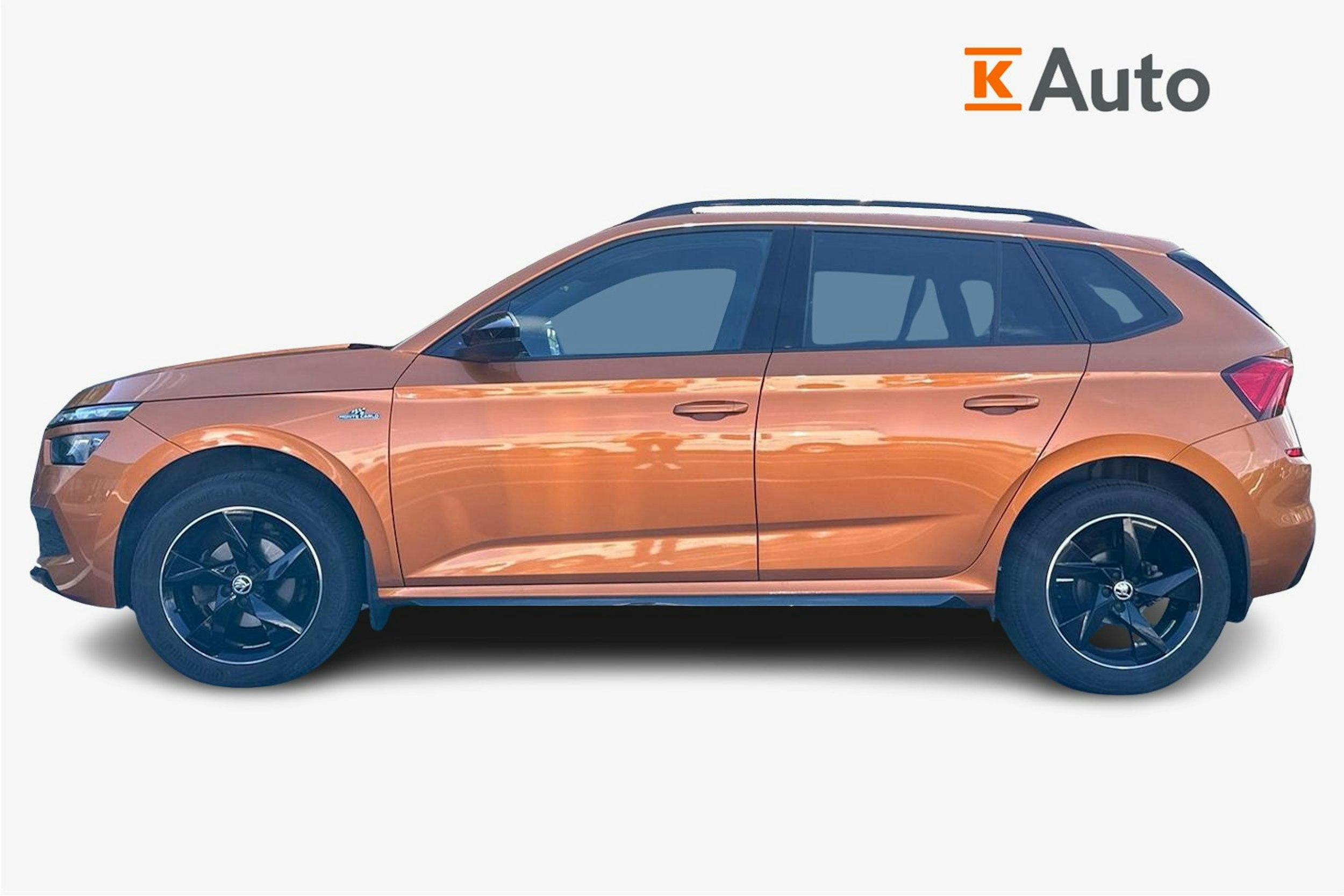 oranssi Skoda Kamiq 2023 kuva 6.