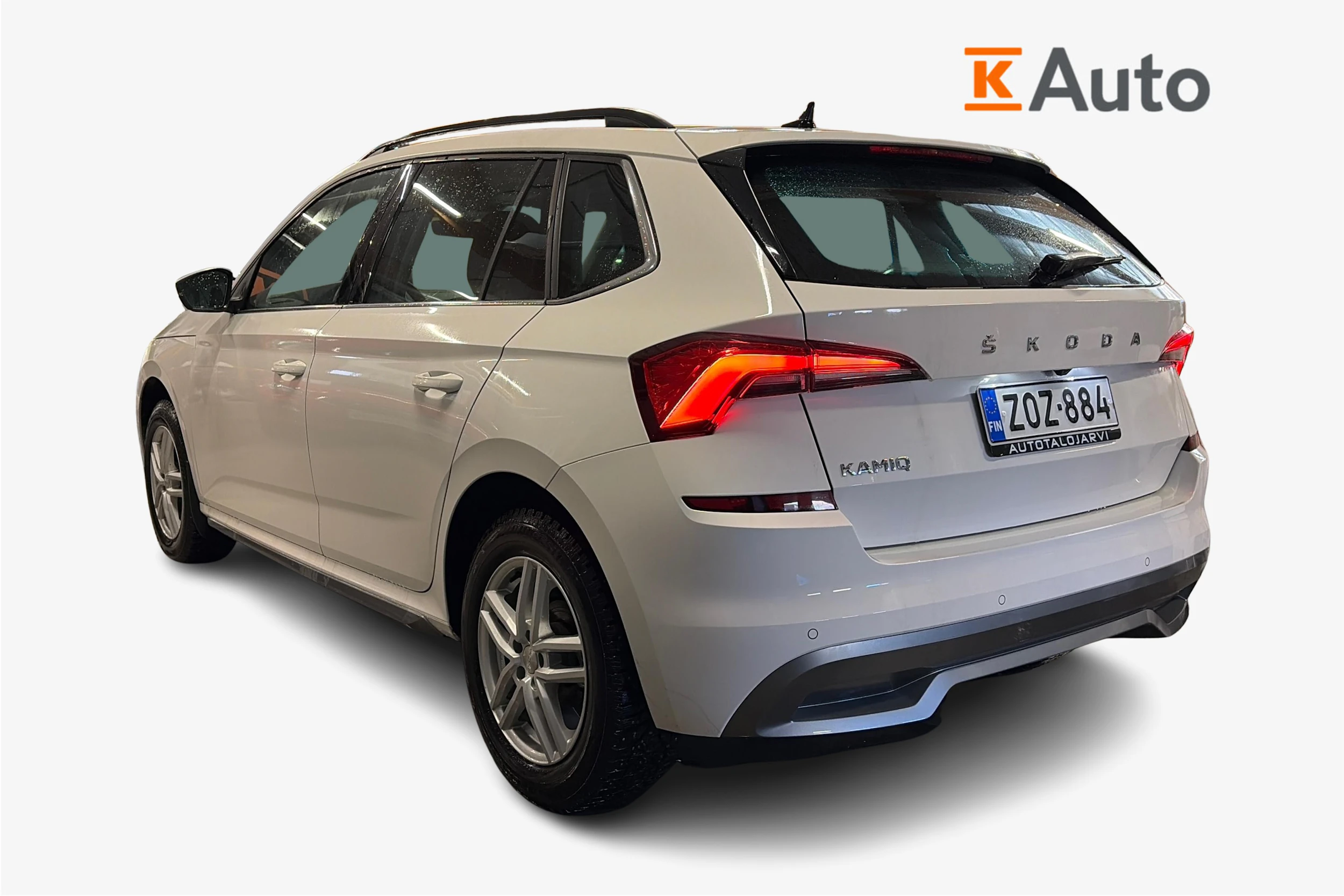 valkoinen Skoda Kamiq 2023 kuva 2.