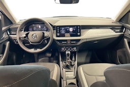 harmaa Skoda Kamiq 2024 kuva 9.