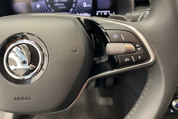 harmaa Skoda Kamiq 2024 kuva 15.
