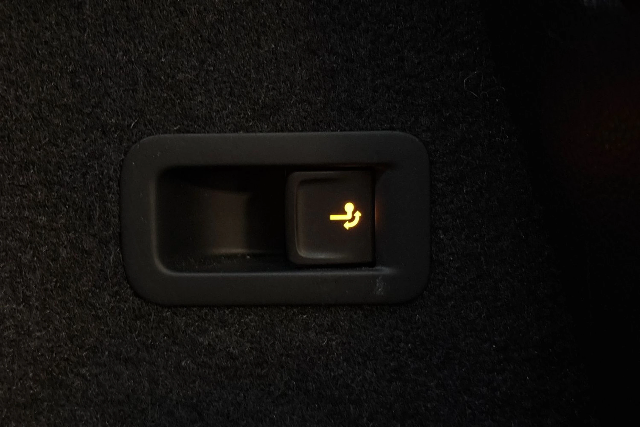 ruskea (beige) Skoda Karoq 2019 kuva 13.