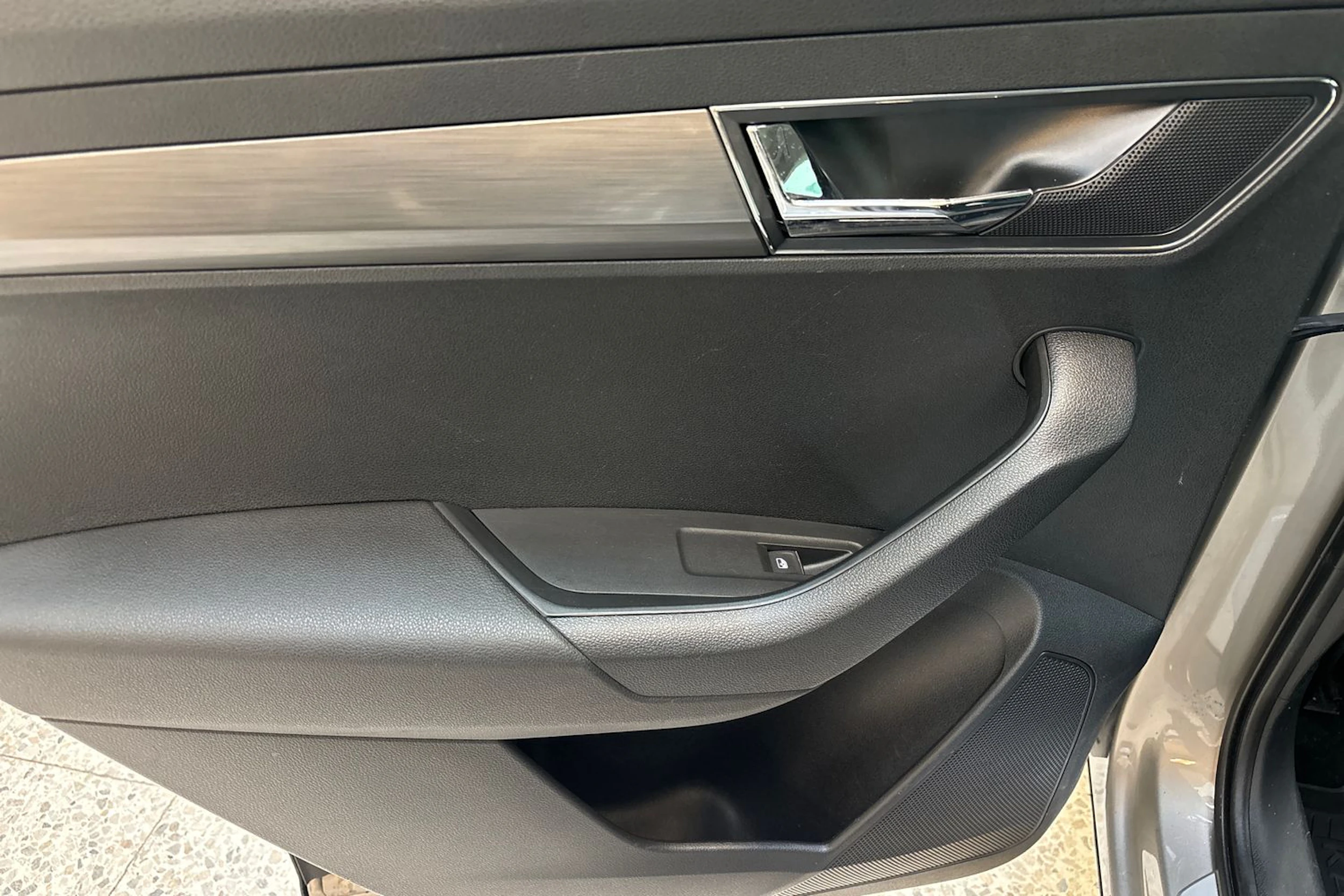 ruskea (beige) Skoda Karoq 2019 kuva 15.