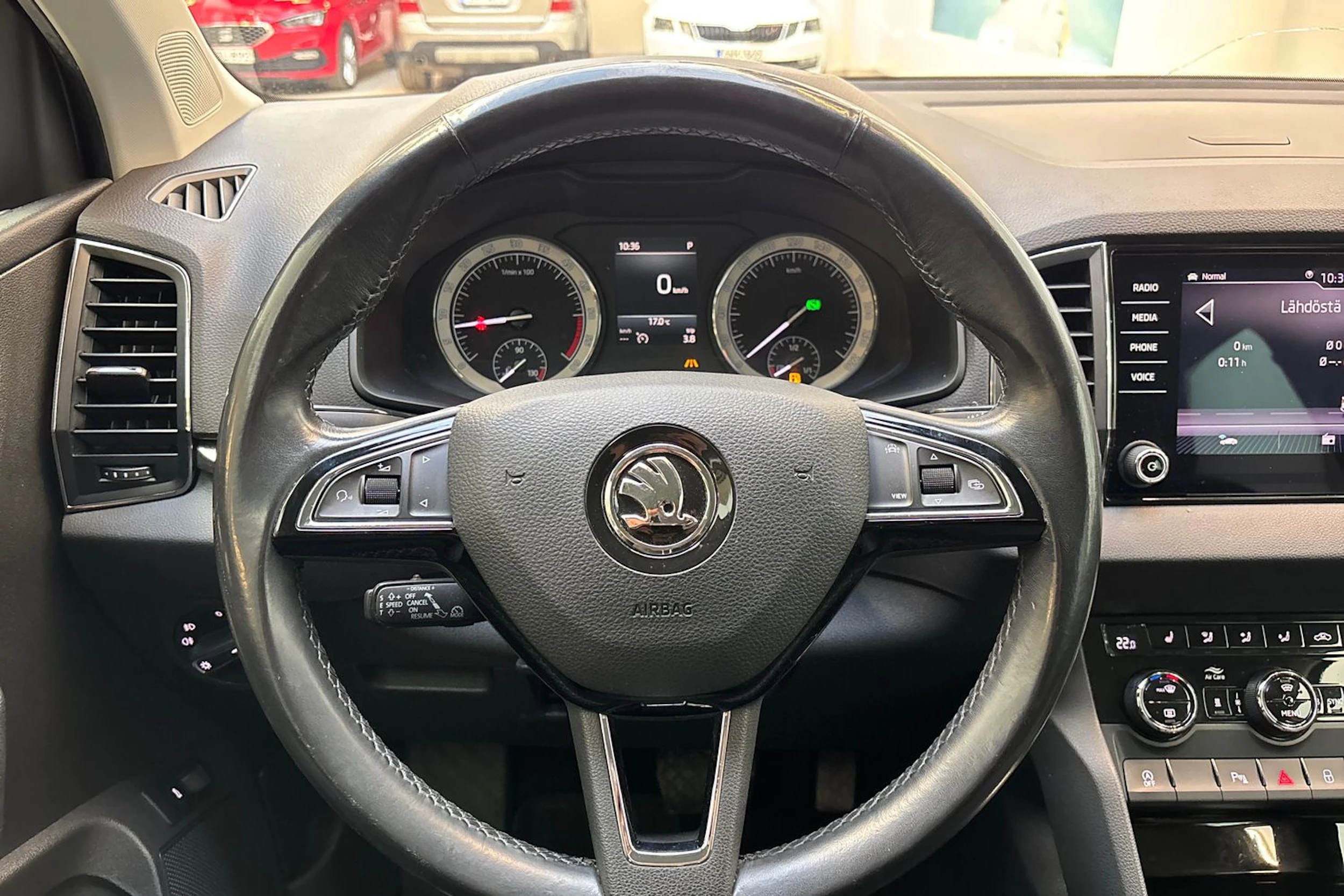 ruskea (beige) Skoda Karoq 2019 kuva 18.