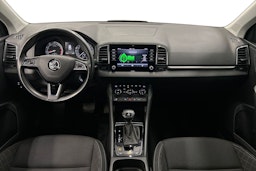 sininen Skoda Karoq 2018 kuva 9.