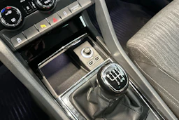 musta Skoda Karoq 2018 kuva 28.