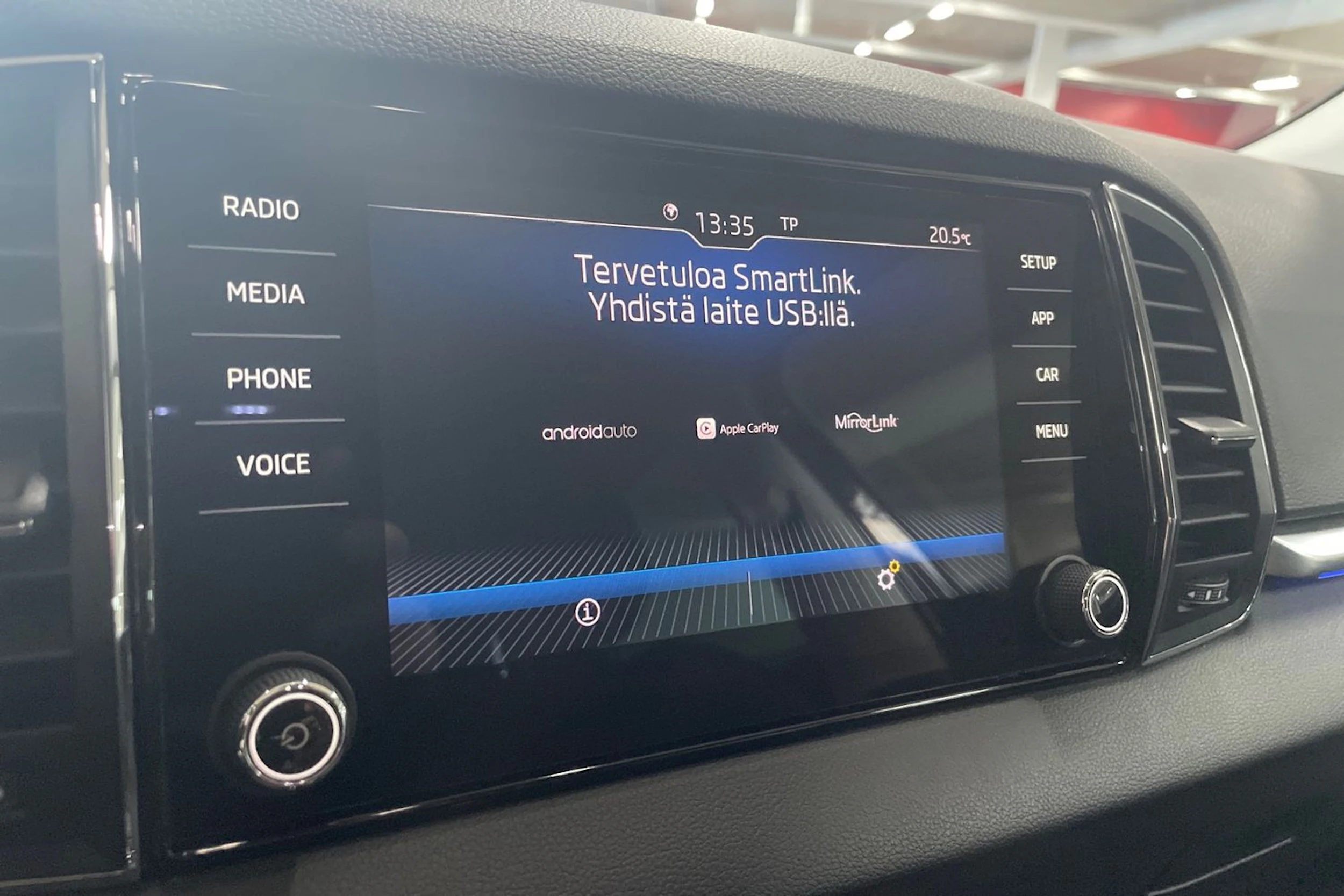 ruskea (beige) Skoda Karoq 2018 kuva 14.