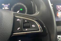 ruskea (beige) Skoda Karoq 2018 kuva 18.