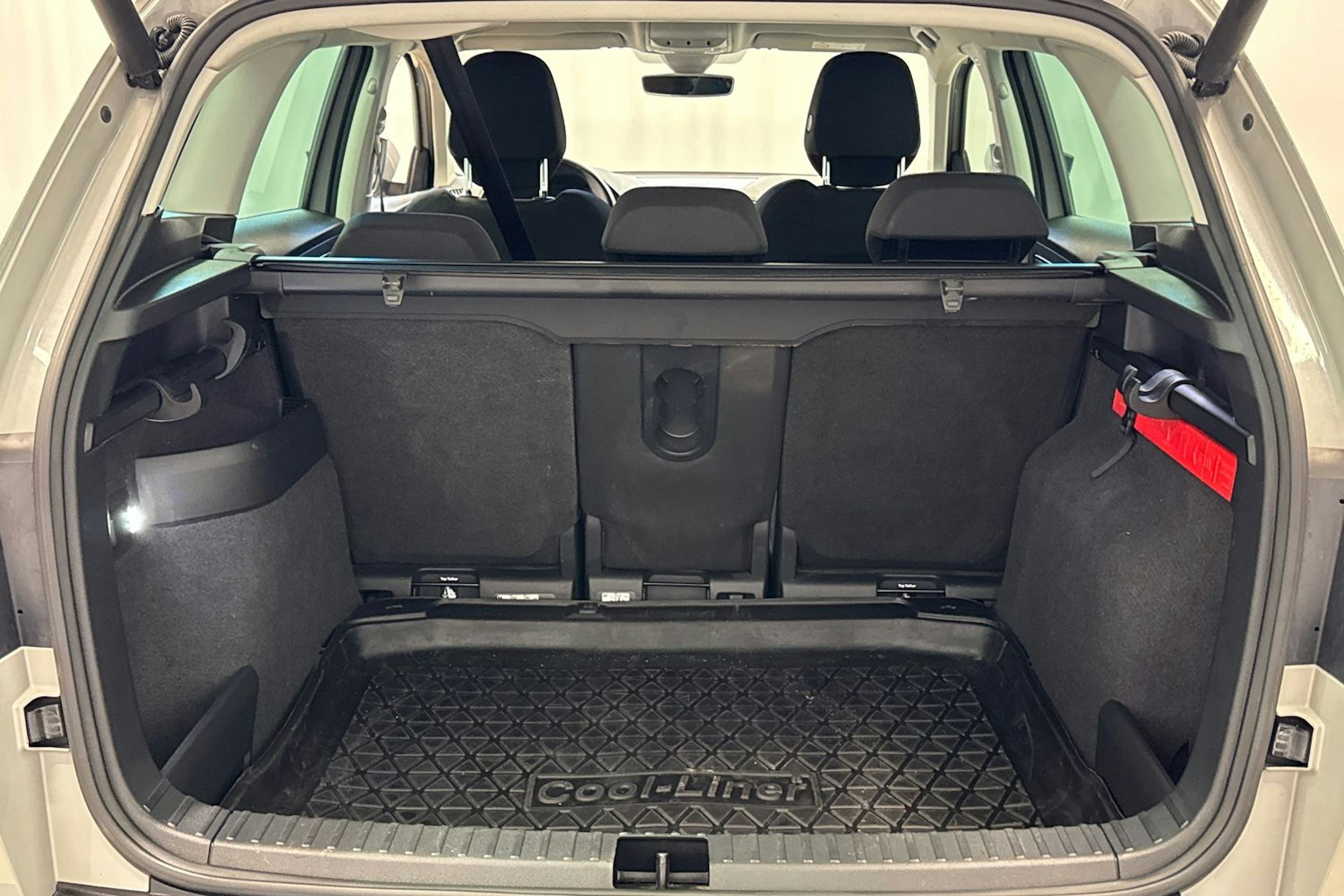 ruskea (beige) Skoda Karoq 2018 kuva 25.