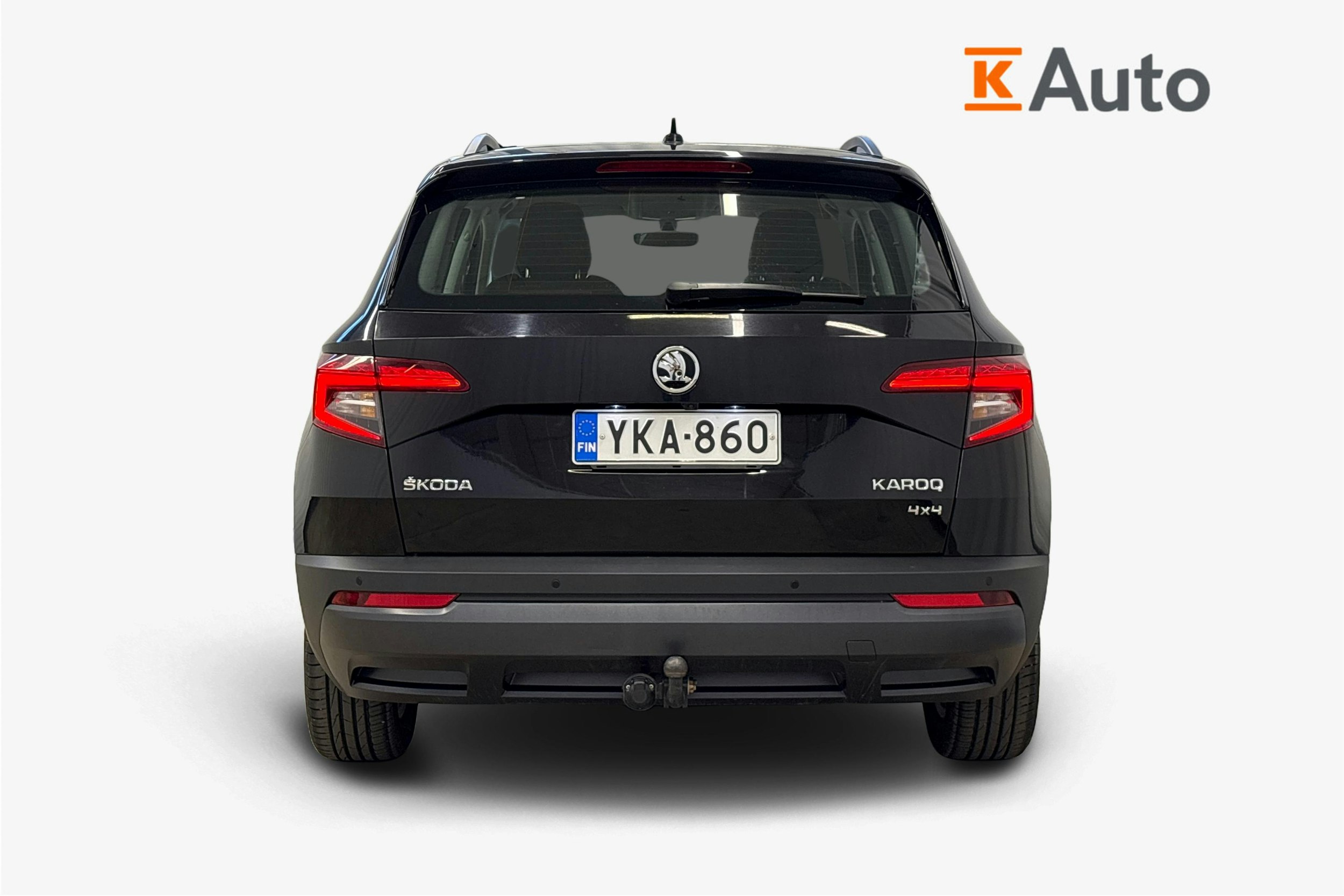 musta Skoda Karoq 2018 kuva 3.