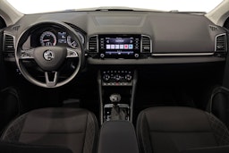 musta Skoda Karoq 2018 kuva 9.