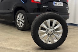 musta Skoda Karoq 2018 kuva 27.