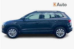 musta Skoda Karoq 2019 kuva 6.