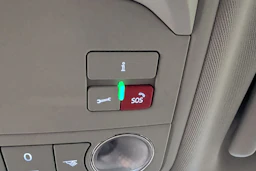 vihreä Skoda Karoq 2019 kuva 29.