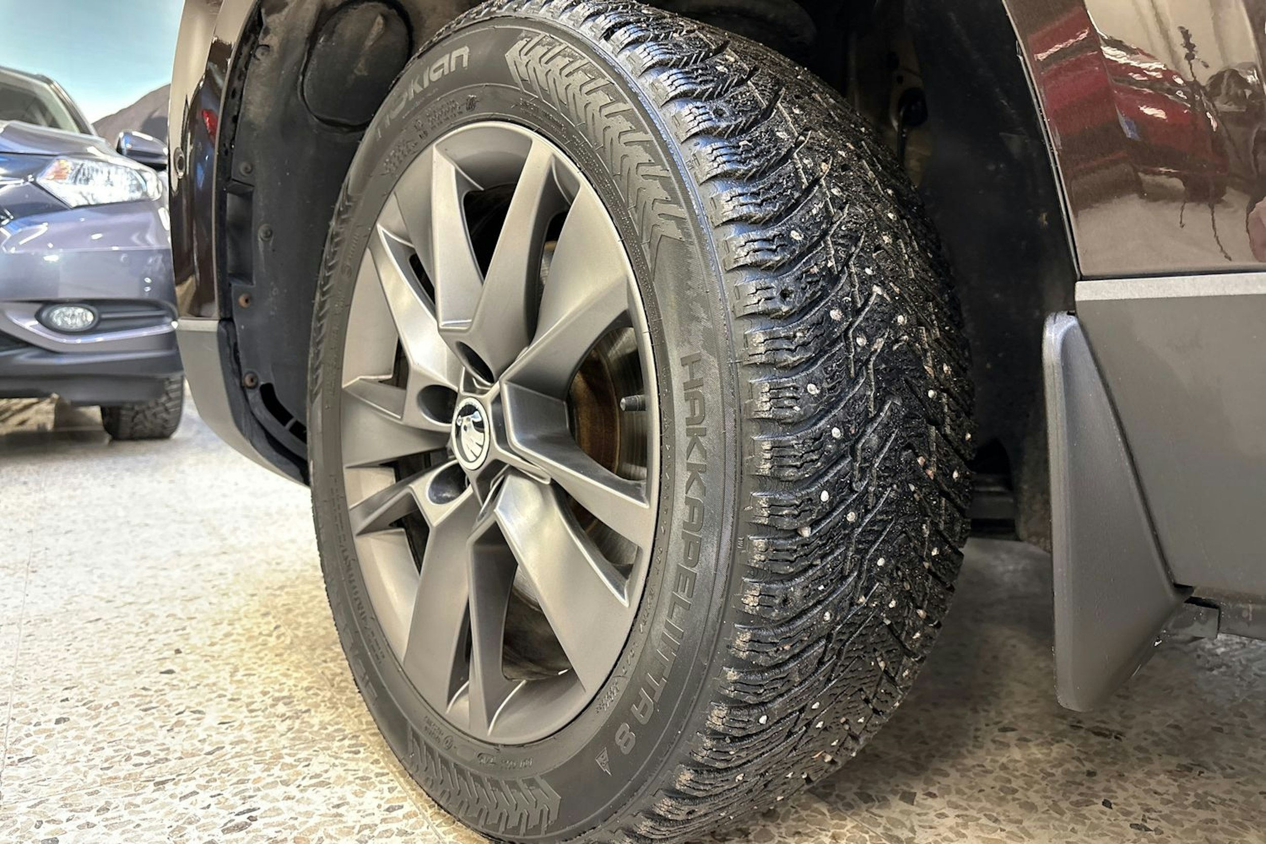 ruskea (beige) Skoda Karoq 2019 kuva 13.